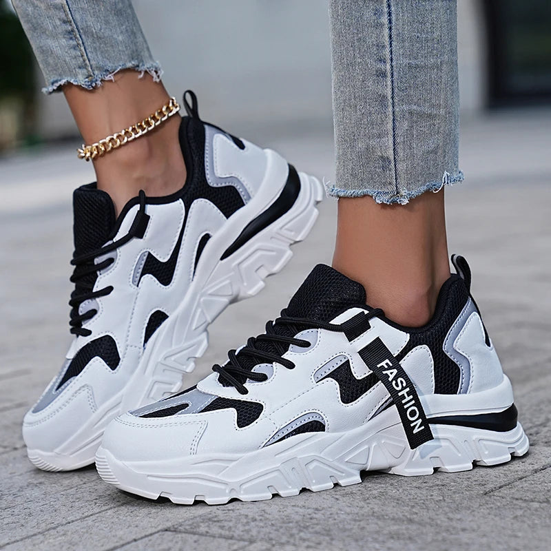 Wholesale High Quality Increasing Height Sneakers Women's Casual Sports Shoes Trend With Trendy Sneakers Women's Casual Shoes