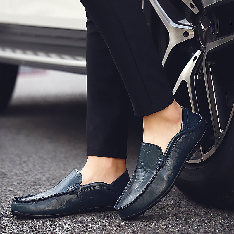 Summer Men Casual Shoes Leather Moccasins Breathable Slip on Boat Shoes Italian Luxury Brand Mens Driving Loafers Size 37-47