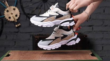 Boys Soft-soled Sneakers, Lightweight Breathable Non-slip Hook-and-loop Fastener Casual Shoes