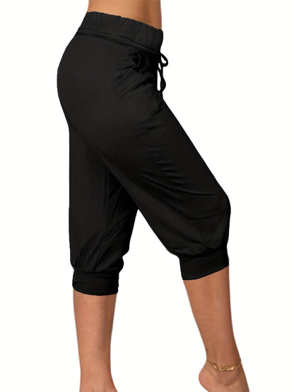 Womens Solid Elastic Capri Pants - Comfortable Casual Style - Cropped Everyday Wear for Effortless Fashion
