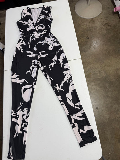 Black & White Abstract Print Sleeveless Jumpsuit – Size Small