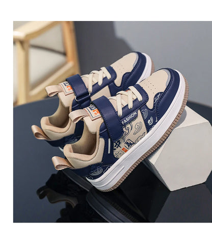 Boys classic board shoes spring children's sports shoes 2024 new primary school students Velcro non-slip casual shoes
